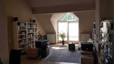 Schöne, gepflegte 3,5-Zimmer-DG-Wohnung mit gehobener Innenausstattung in Herten