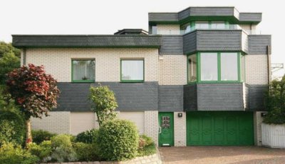 Exquisites Ein-/Zweifamilienhaus mit Pool, exponierte Höhenlage, ruhig, provisionsfrei
