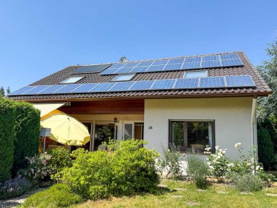 Einfamilienhaus mit Blick ins Grüne und viel Wohnraum