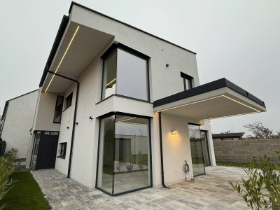 +NEU+ Ihr einmaliger Wohntraum wird Wirklichkeit – einzigartige Villa in Wöllersdorf zu kaufen!