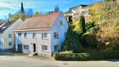 Handwerkertraum mit Perspektive – großzügiges Haus mit Ausbaupotenzial zum ZFH in Regglisweiler