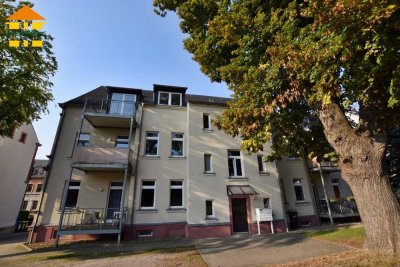 Geräumige Erdgeschosswohnung mit Balkon und Stellplatz!