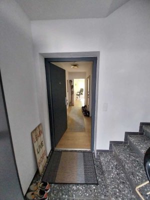 Stilvolle, sanierte 3-Zimmer-EG-Wohnung mit gehobener Innenausstattung mit Einbauküche in Leingarten