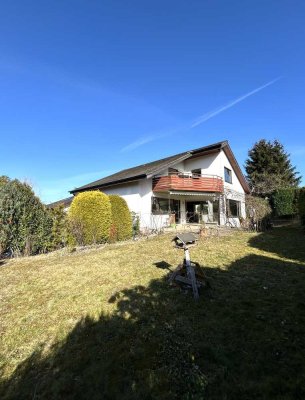 Großzügiges Familienhaus in schöner Wohnlage
