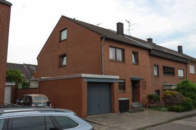 Haus im Herzen von Giesenkirchen-Zentrum sucht Traum-Mieter!
