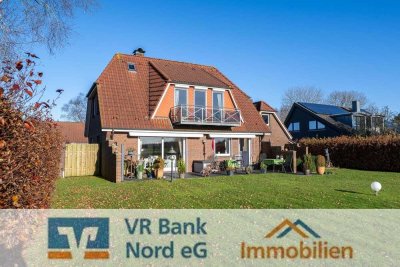 Repräsentatives Friesenhaus mit Garage in exclusiver Lage mit unverbaubarem Südblick