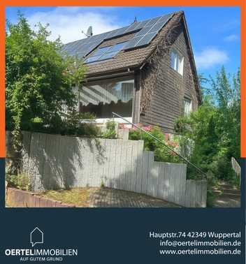 Zweifamilienhaus in ruhiger Lage, mit Doppelgarage und Terrasse
