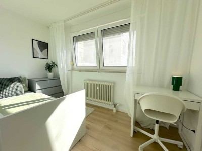 � Moderne 5er-WG Erstbezug nach Sanierung & voll möbliert | Noch 4 Zimmer frei �