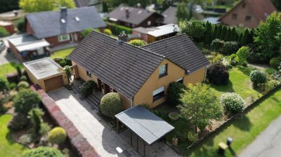 Einfamilienhaus mit 6 Zimmern und Garage in Petershagen