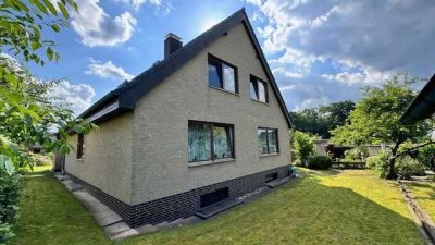 Attraktives Anlageobjekt - 2 abgeschlossene Wohneinheiten mit XXL Garage