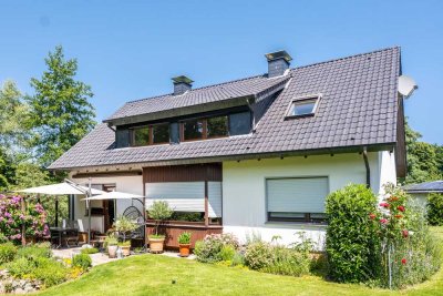 Schicke Obergeschosswohnung mit Balkon im Grünen zwischen Bielefeld und Leopoldshöhe