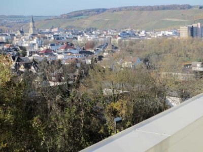 Weitblick garantiert! Lichtverwöhnte Wohnung in Bestlage von Bad Neuenahr!