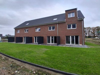 Erstbezug! Platz für die ganze Familie - modernes KfW 40-Haus in Borghorst - mit WBS