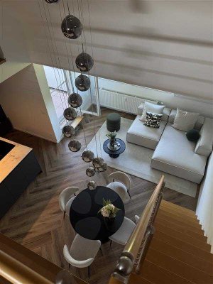 Luxus-Galerie-Wohnung-Teilmöbliert in Hamburg-Eidelstedt