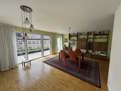 Leverkusen - Schlebusch: Neuwertige 3-Zimmerwohnung mit Balkon