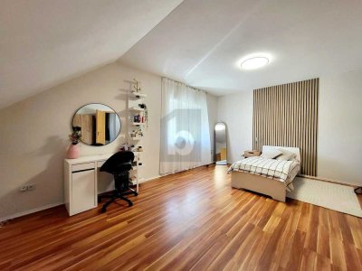 UNSCHLAGBARER PREIS ! VIEL RAUM FÜR GENERATIONEN !