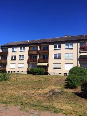 Gut geschnittene 4 Zimmerwohnung-neu renoviert