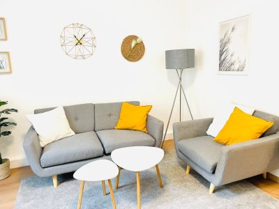 * PROVISIONSFREI * Gemütliche 2-Zimmer Wohnung (38m2) * Separates Schlafzimmer * Gartenmitbenutzung * Ideal für Single oder Pärchen *