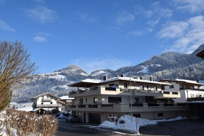 Elegantes Penthouse mit außergewöhnlicher Terrasse und Blick auf den Wilden Kaiser