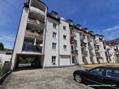 Gemütliche 2-Raum-Wohnung mit Einbauküche