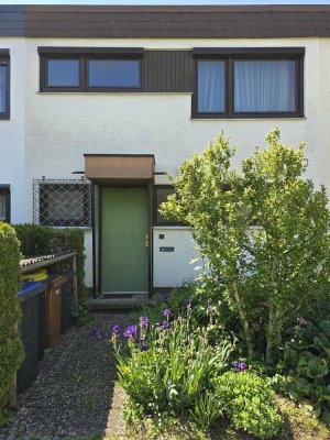 Schönes und gepflegtes 4,5-Raum-Reihenmittelhaus mit Garage und Stellplatz in Heilbronn Frankenbach