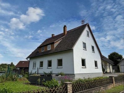 Charmantes 
Zwei-Familienhaus!