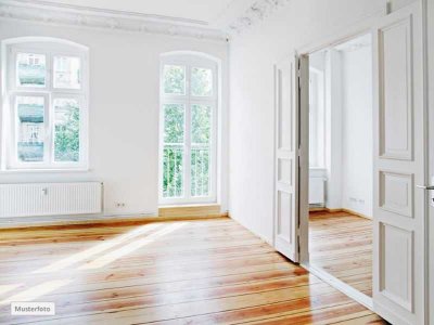 Provi frei 4 Zimmer - Wohnung mit Balkon