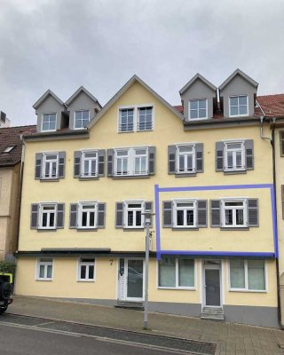 WG-Whg.  *Top-Lage*  4 Zi.- WG-Wohnung