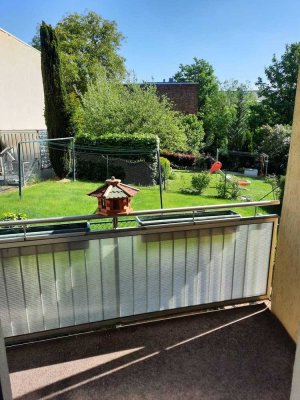 Sonnige 2-Zimmerwohnung - frisch renoviert - EBK möglich
