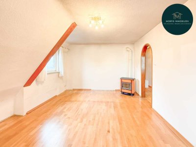 **Leerstehende 3-Zimmer-Dachgeschosswohnung mit Einbauküche in Besigheim**