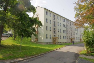 Natur trifft City - gemütliche 2-Raumwohnung mit Balkon ins Grüne
