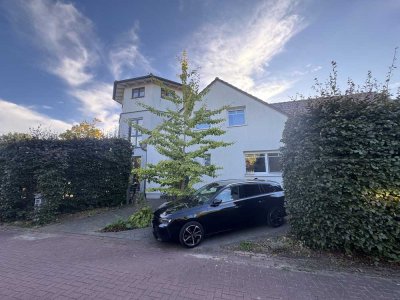 Außergewöhnliches Einfamilienhaus in naturnaher Lage