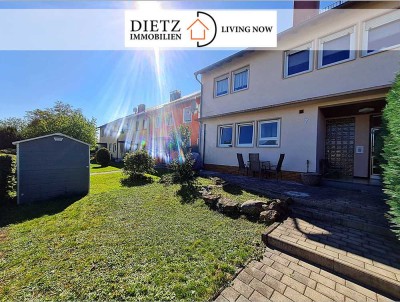 *LIVING NOW* in barrierearmer 2 Zimmer Erdgeschosswohnung mit Garten, Terrasse und Einzelgarage
