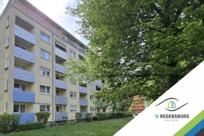 2-Zimmer-Penthouse mit EBK und Weitblick – Schöne Lage nahe dem Faber-Castell-Schloss