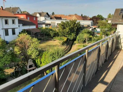 Landau- Walsheim: Energetisch sanierte, moderne, helle, ruhige 88m² Wohnung in 4-Familienhaus