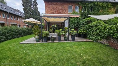 Toplage trifft Stil - Doppelhaushälfte nahe der Elbe!