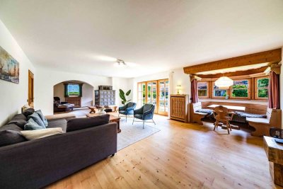 LIEBEVOLL GESTALTETES LANDHAUS IN BEGEHRTER LAGE, ROTTACH-EGERN