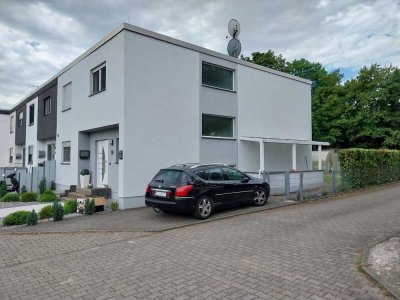 Reihenendhaus mit Stil: Ruhige Lage, moderne Ausstattung, schöner Garten