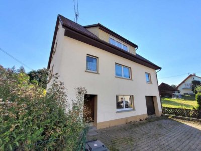 **Schnäppchenjäger aufgepasst** kleines Mehrfamilienhaus mit großem Potenzial in DS-Neudingen
