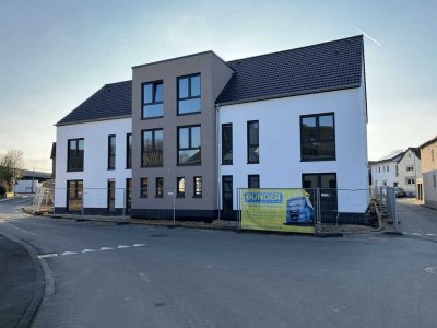 Helle 2-Zimmer-Wohnung mit Terrasse inkl. Stellplatz