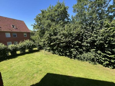 Gepflegte sonnige 2-Zimmerwohnung mit Balkon zu vermieten.