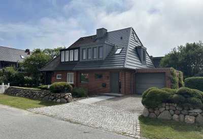 Geschmackvoll sanierte „Gebhardt“-Doppelhaushälfte mit eingewachsenen Süd-Garten und Garage