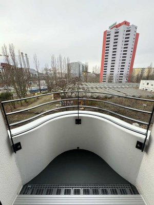 Stylische 1-Zimmer-Wohnung mit Rooftop & Cafe im Haus - Krautstraße 29a, voll möbliert
