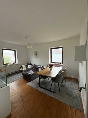 Helle 2-Zimmer-Wohnung mit Balkon und EBK in Kiel-Südfriedhof