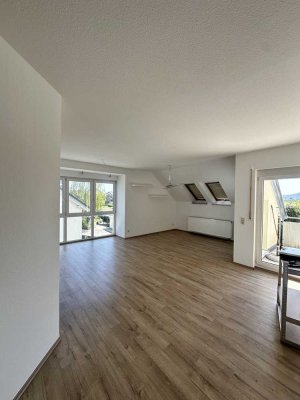 3-Raum-Wohnung mit Balkon und Einbauküche in Kupferzell