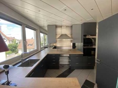 HU-Steinheim, tolle Maisonette-Wohnung, Bestlage,  85 m², Bulthaup EBK, Balkon, TG-Platz, 970,-/NK