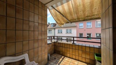 +++ schöne 2,5 Zimmer-Wohnung mit Balkon +++