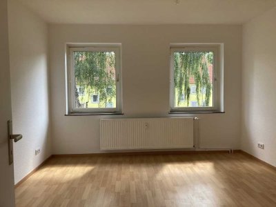 Wohlfühloase: Renovierte 3-Zimmer-Wohnung mit viel Charm und Ruhe