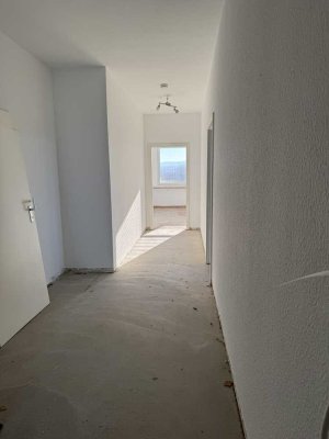 Helle sanierte 3-Zimmer Wohnung