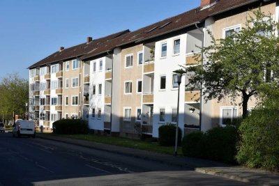 Helle 3-Zimmer-Wohnung in toller Lage // 2.OG links